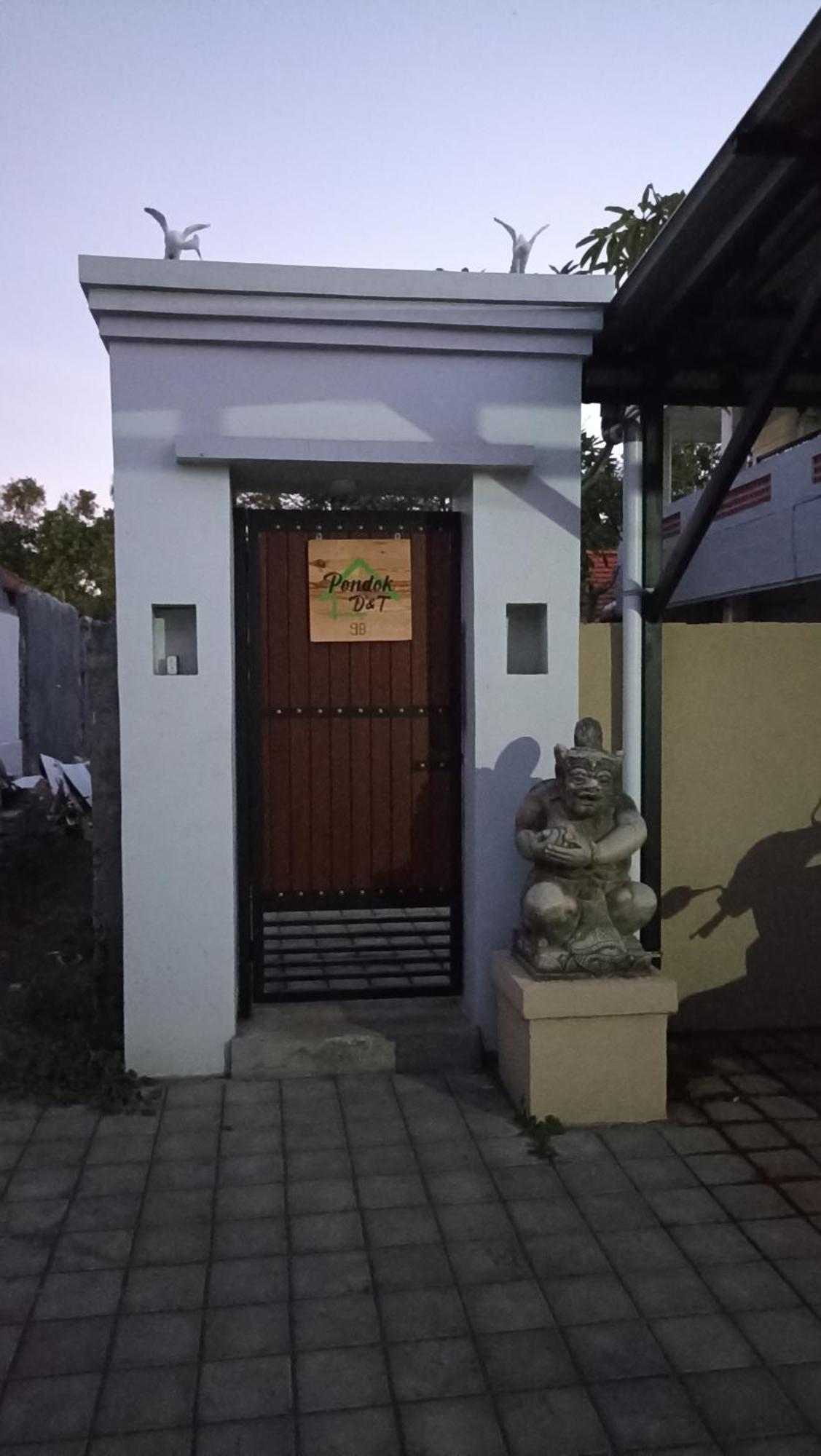 Pondok Nuri Homestay 2 Санур Екстер'єр фото